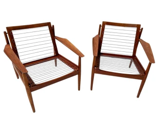Two Mid-Century Modern Lounge Chairs by Arne Vodder for Glostrup, 1950s